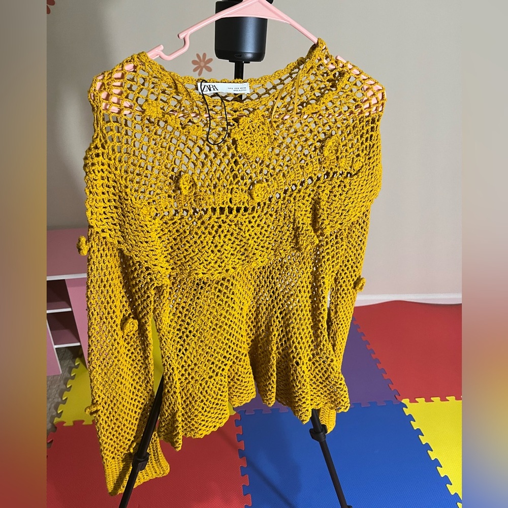 Zara crochet top, NEW never worn